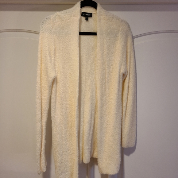 EUC Express Wrap Cardigan - Picture 2 of 7